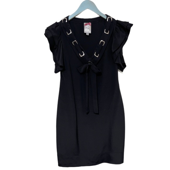 Yoana Baraschi | Silk Ruffled Sleeve with Bow Dark Academia in Black with Metal - Picture 3 of 16